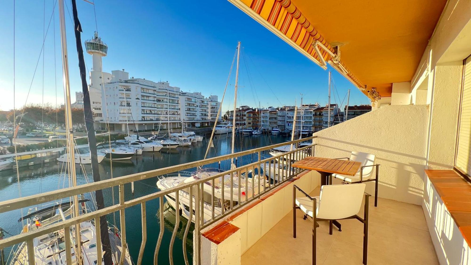 Estudio Frente Al Canal Con Terraza Empuriabrava Exteriör bild